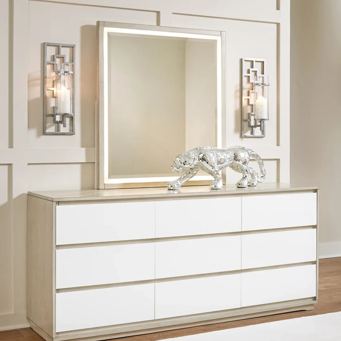 10 Ways to Style a Mirrored Dresser Set