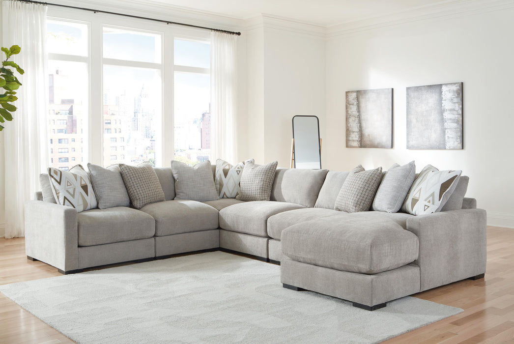 Aslan Court - Sectional