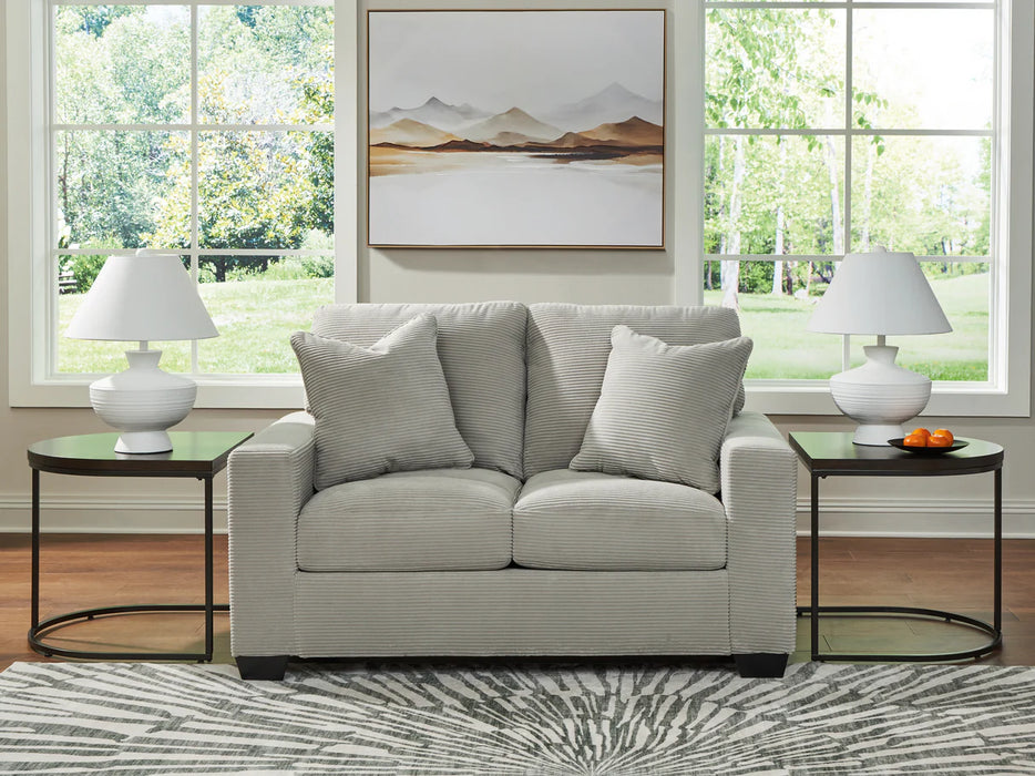 Greenbriar Loveseat