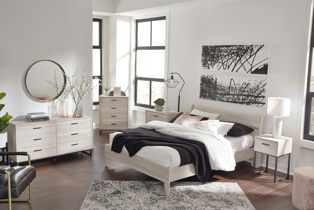 Socalle - Platform Bed