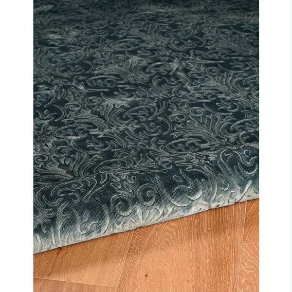 Evolution Blue 60" X 78" Loomed Area Rug