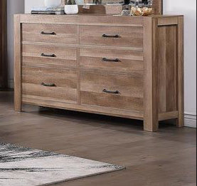 Csaler Dresser
