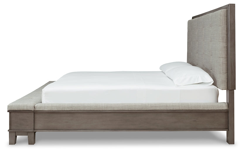 Hallanden King Panel Bed with Storage